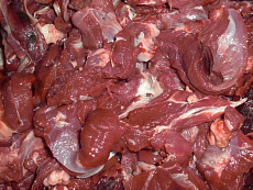 Muflóní guláš cca1kg (M)