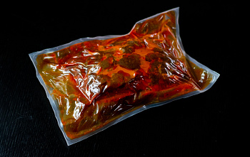 Hovädzí guláš 1kg KMS